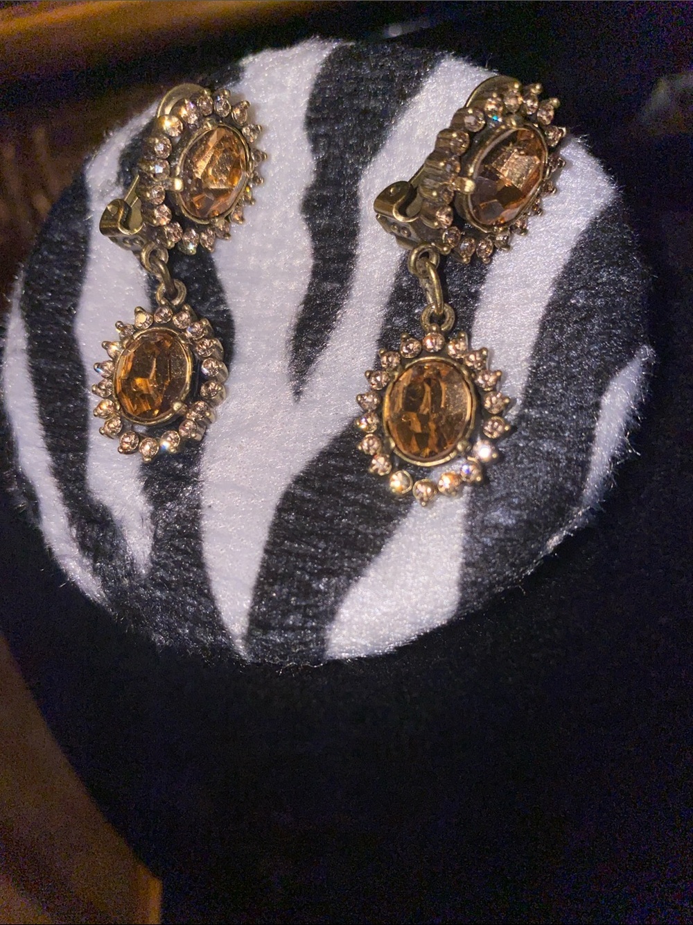 Vintage Heidi Daus champagne Crystal Drop Earrings - Women Jewelry
